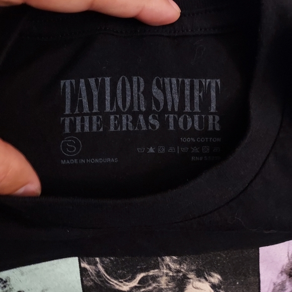 Taylor Swift Shirt Womens Small Eras Tour Graphic Print Top Double Sided Band S - Picture 6 of 8